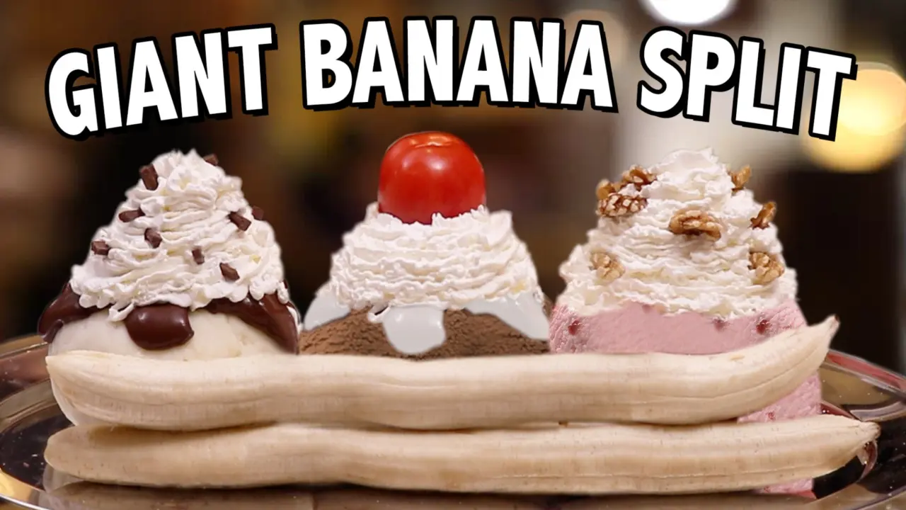 DIY OVERSIZED BANANA SPLIT